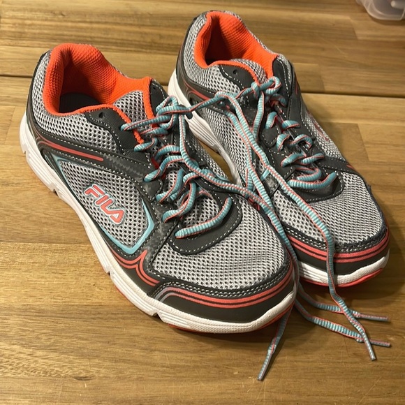 FILA ⭐️ soar womens running shoes - Picture 5 of 9